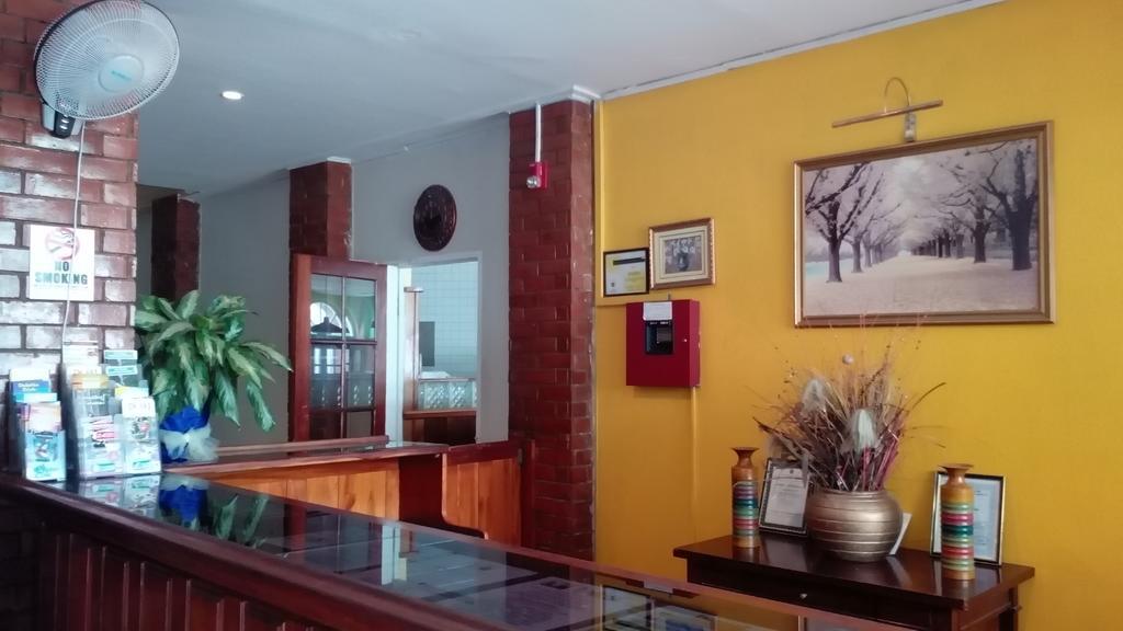 Village Hotel Ocho Ríos Extérieur photo