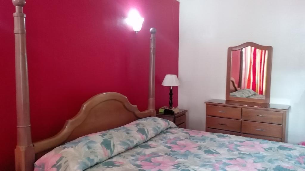Village Hotel Ocho Ríos Extérieur photo