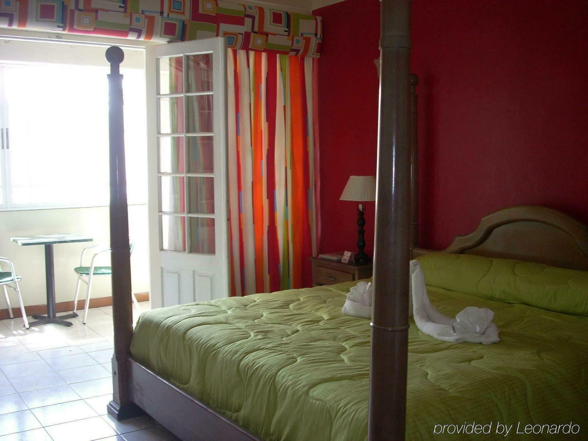 Village Hotel Ocho Ríos Chambre photo
